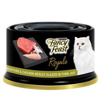 FANCY FEAST® Adult Royale Seafood & Chicken Medley Glazed in Tuna Jus Wet Cat Food - 85G